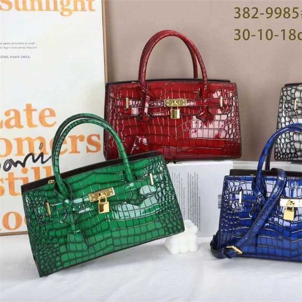designer bag tote bag handbags crossbody bag women's new leather women's handbag classic crocodile bag fashion versatile messenger
designer bag tote bag handbags crossbody bag women's new leather women's handbag classic crocodile bag fashion versatile messenger