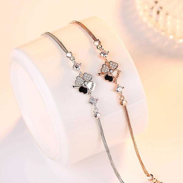 four leaf flower straw bracelet womens silver plated japanese and korean style sweet simple hand jewelry wholesale, Golden;silver
four leaf flower straw bracelet womens silver plated japanese and korean style sweet simple hand jewelry wholesale, Golden;silver