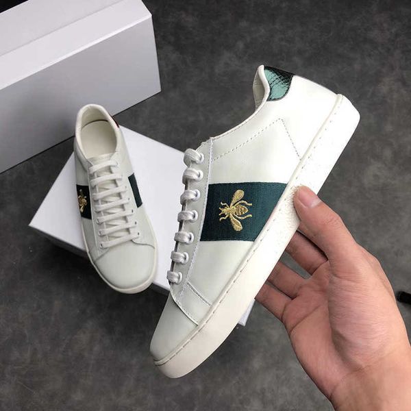 designer genuine leather sneakers men womens flat casual platform shoes fashion white leather luxury flower embroidered flat sports shoe no9, Black
designer genuine leather sneakers men womens flat casual platform shoes fashion white leather luxury flower embroidered flat sports shoe no9, Black