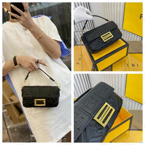 women's crossbody classic baguette bag shoulder chain bag has a retro atmosphere paired super versatile letter prints and metal locks d
women's crossbody classic baguette bag shoulder chain bag has a retro atmosphere paired super versatile letter prints and metal locks d