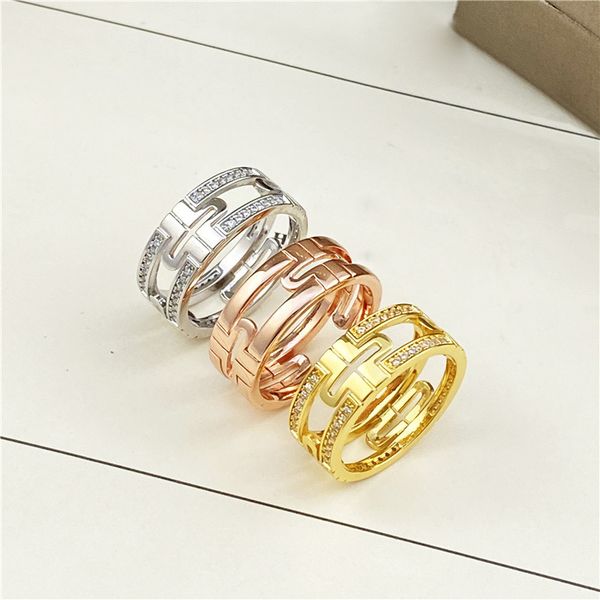 new designer design paper clip hollow out ring titanium ring classic jewelry for men and women couple ring, Golden;silver
new designer design paper clip hollow out ring titanium ring classic jewelry for men and women couple ring, Golden;silver