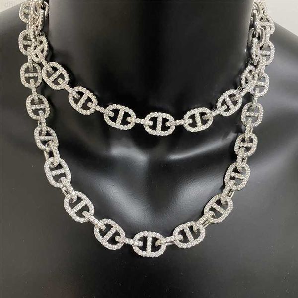 custom hip hop jewelry 925 sterling silver moissanite chain cuban necklace 13mm iced pig nose vvs moissanite cuban link chain
custom hip hop jewelry 925 sterling silver moissanite chain cuban necklace 13mm iced pig nose vvs moissanite cuban link chain