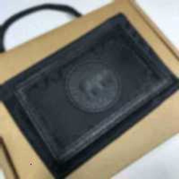 clothing luxury brand wallets short wallet series card holder 625578 ophidia clutch leather coin purse zipper pack iwei, Black;white
clothing luxury brand wallets short wallet series card holder 625578 ophidia clutch leather coin purse zipper pack iwei, Black;white