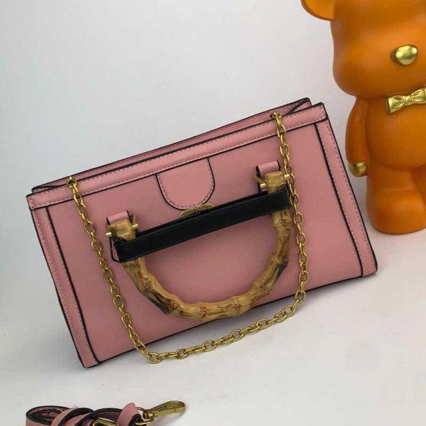 designer tote bag women luxury shoulder handbag fashion baguette bags bamboo knot handle crossbody purse large capacity totes
designer tote bag women luxury shoulder handbag fashion baguette bags bamboo knot handle crossbody purse large capacity totes