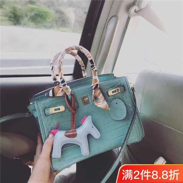 designer bag tote bag handbags crossbody bag new genuine leather texture women's bag new crocodile pattern bag women's diagonal cr
designer bag tote bag handbags crossbody bag new genuine leather texture women's bag new crocodile pattern bag women's diagonal cr