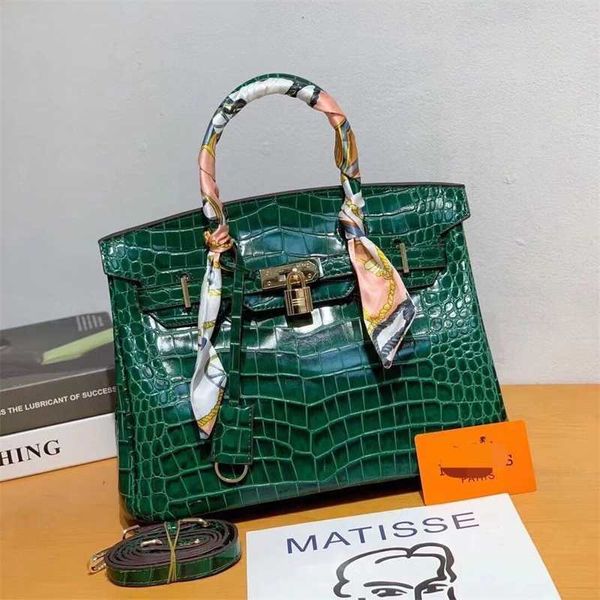 designer bag tote bag handbags crossbody bag handbag new fashion alligator texture simple leather one-shoulder cross-body business women
designer bag tote bag handbags crossbody bag handbag new fashion alligator texture simple leather one-shoulder cross-body business women