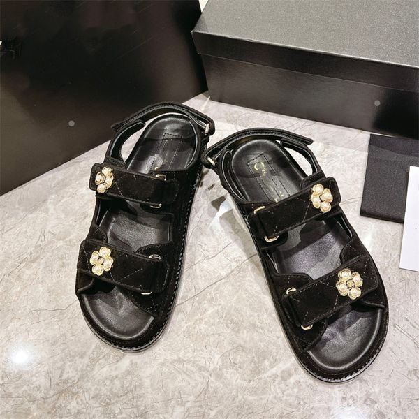 designer women beach shoes cc leather sandals luxury flat classics slippers fashion pool slides shoes summer casual sandal outdoor footwear
designer women beach shoes cc leather sandals luxury flat classics slippers fashion pool slides shoes summer casual sandal outdoor footwear