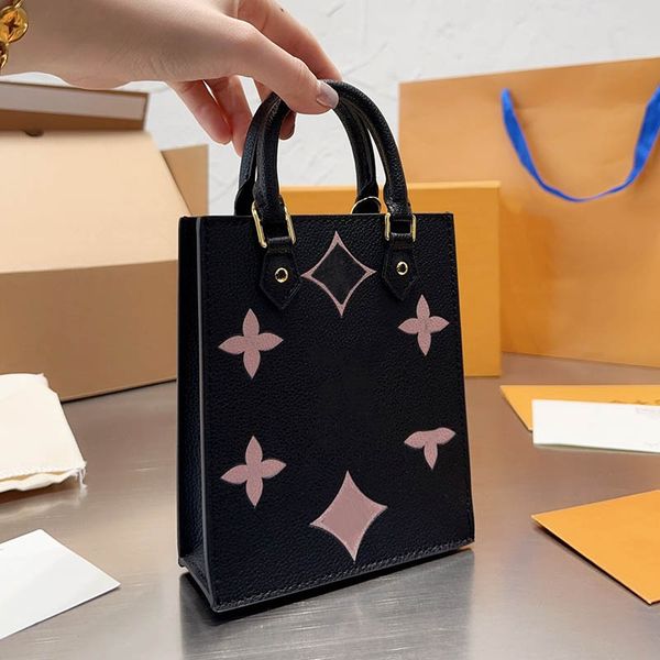 embossed letter women mini longchammp tote bag four color cowhide leather quilted trend handbag retro crossbody bag classic portable fanny p
embossed letter women mini longchammp tote bag four color cowhide leather quilted trend handbag retro crossbody bag classic portable fanny p