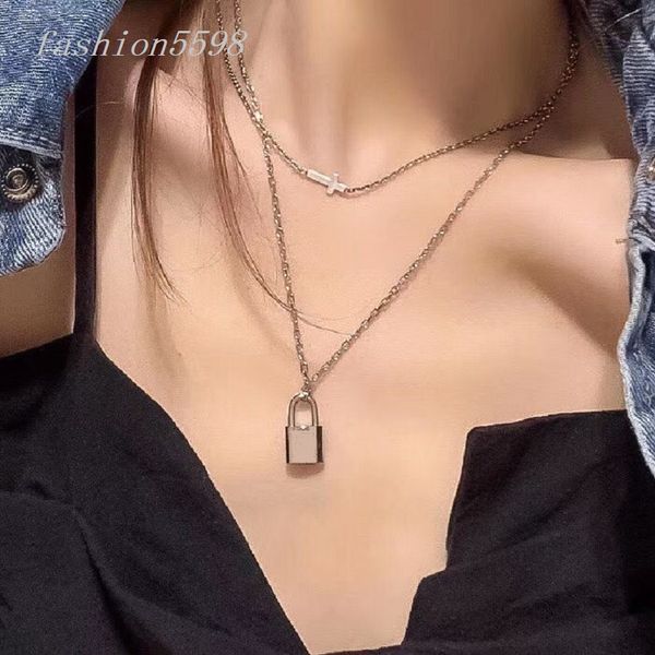 classic titanium steel lock necklace women's gold silver letters gift girlfriend wedding inlaid with diamonds luxury designer jewelry e
classic titanium steel lock necklace women's gold silver letters gift girlfriend wedding inlaid with diamonds luxury designer jewelry e