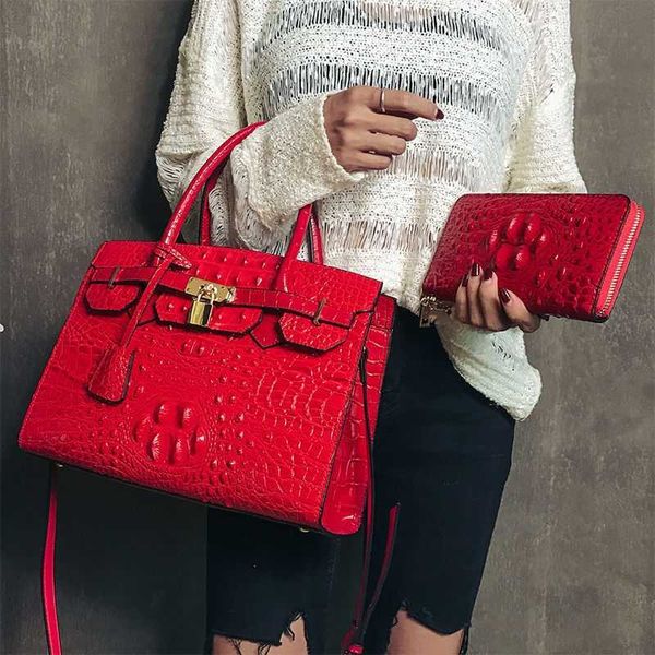 designer bag tote bag handbags crossbody bag genuine leather crocodile skin women's handbag with cowhide layer women's new fashion
designer bag tote bag handbags crossbody bag genuine leather crocodile skin women's handbag with cowhide layer women's new fashion