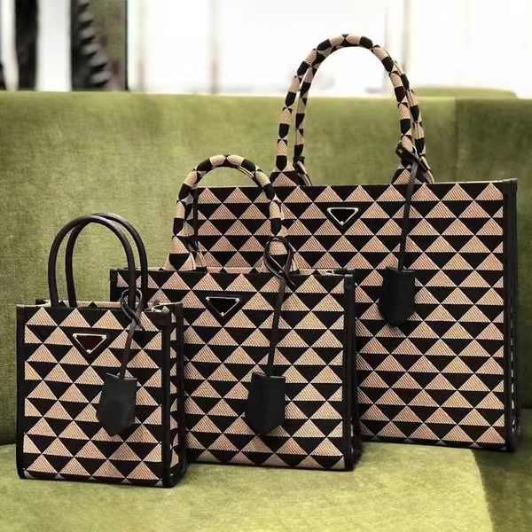 3 size symbole luxury prad bag woman man embossed designer triangle shape clutch bags beach tote weekender black purse crossbody handbag can
3 size symbole luxury prad bag woman man embossed designer triangle shape clutch bags beach tote weekender black purse crossbody handbag can