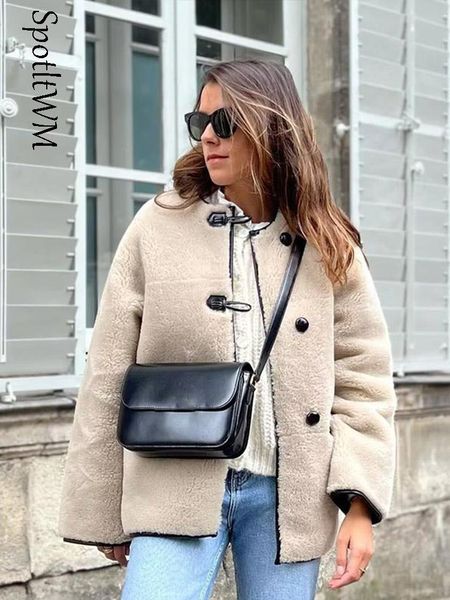 leather 2022 women collarless faux fur jackets elegant single breasted fleece coats autumn winter thicken warm female fashion overcoat, Black
leather 2022 women collarless faux fur jackets elegant single breasted fleece coats autumn winter thicken warm female fashion overcoat, Black