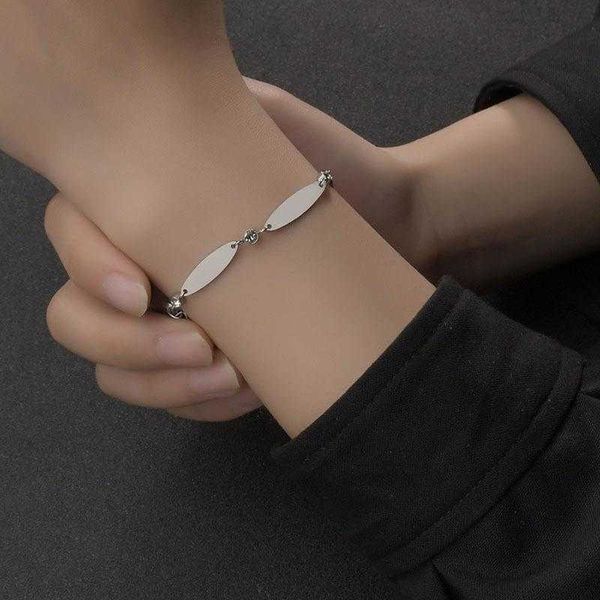 stainless steel connecting multiple oval diamond bracelet simple glossy can be laser sculpture jewelry wholesale, Golden;silver
stainless steel connecting multiple oval diamond bracelet simple glossy can be laser sculpture jewelry wholesale, Golden;silver