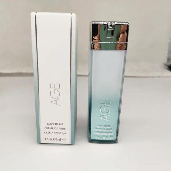women skin care day cream night cream 30ml tightness moisturizing skin, White
women skin care day cream night cream 30ml tightness moisturizing skin, White