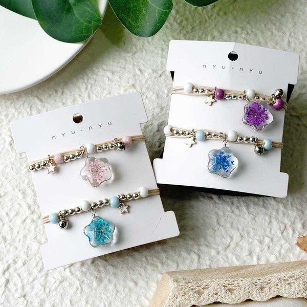 preserved fresh flower dried bracelet female pinduoduo ornament japanese and korean fashion couple girlfriends, Golden;silver
preserved fresh flower dried bracelet female pinduoduo ornament japanese and korean fashion couple girlfriends, Golden;silver