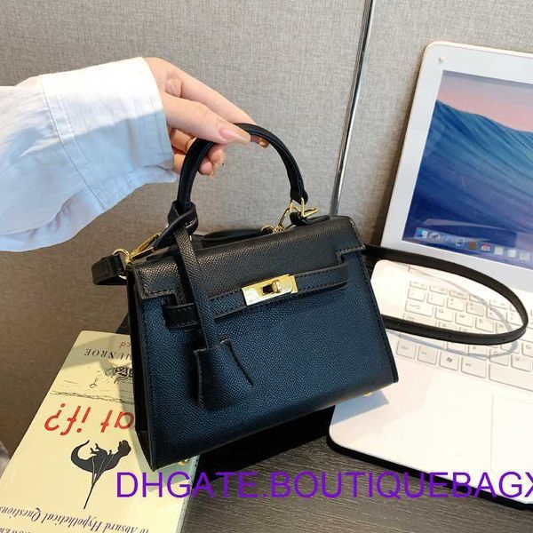 designer hremm kelys's bags for sale women's 2023 new classic style fashion handheld crossbody trend have real logo
designer hremm kelys's bags for sale women's 2023 new classic style fashion handheld crossbody trend have real logo