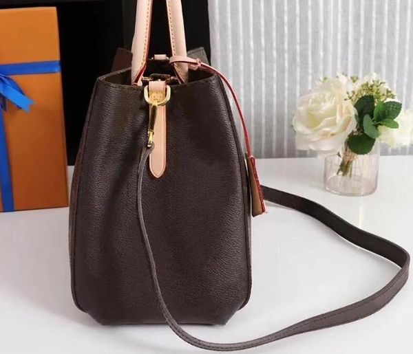 luxurys designers bag flower pochette women handbag messenger bags genuine leather elegant womens shoulder crossbody bag
luxurys designers bag flower pochette women handbag messenger bags genuine leather elegant womens shoulder crossbody bag