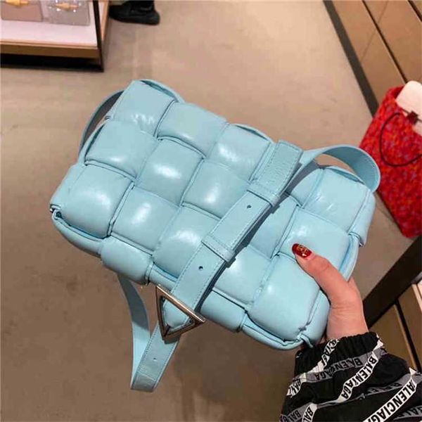 bag bags handbag designer bottegas baodiejia women's cassette woven pillow shoulder crossbody venetas leather zc
bag bags handbag designer bottegas baodiejia women's cassette woven pillow shoulder crossbody venetas leather zc