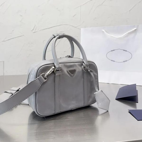 luxury designer bag totes handbag women crossbody shoulder handbags large capacity luxury banquet wallet fashion leisure celebrities
luxury designer bag totes handbag women crossbody shoulder handbags large capacity luxury banquet wallet fashion leisure celebrities