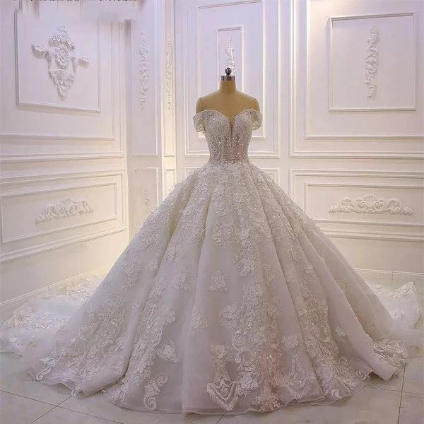 luxury a line wedding dresses 2023 beaded off shoulder lace appliques plus size bridal party gowns robe de marriage, White
luxury a line wedding dresses 2023 beaded off shoulder lace appliques plus size bridal party gowns robe de marriage, White
