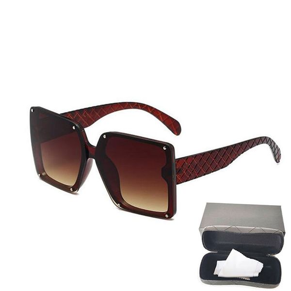 beach womans sunglasses luxury vintage mens sun glasses net red same glasses brand men designer eyeglass gradient women spectacles 1115 sun, White;black
beach womans sunglasses luxury vintage mens sun glasses net red same glasses brand men designer eyeglass gradient women spectacles 1115 sun, White;black