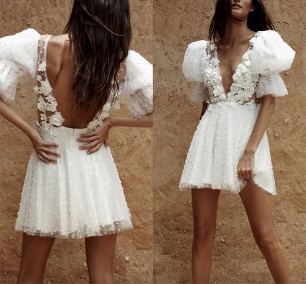 3d flowers appliques wedding dress 2023 half lantern sleeve deep v-neck backless pearls tulle bridal gowns vestido de novia robe mariee, White
3d flowers appliques wedding dress 2023 half lantern sleeve deep v-neck backless pearls tulle bridal gowns vestido de novia robe mariee, White