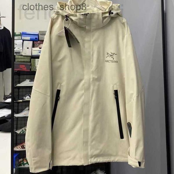 men's jackets luxuriousarc'teryss spring jacket 23 coats 2023 rush suit american leisure classic windproof waterproof women's, Black;brown
men's jackets luxuriousarc'teryss spring jacket 23 coats 2023 rush suit american leisure classic windproof waterproof women's, Black;brown