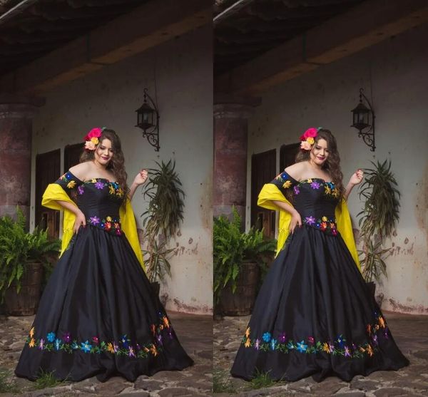 satin mexican quinceanera dresses embroidered plus size 2023 black off shoulder lace-up corset charro vestidos de xv, Blue;red
satin mexican quinceanera dresses embroidered plus size 2023 black off shoulder lace-up corset charro vestidos de xv, Blue;red