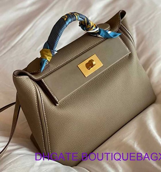 designer hremm 2424 kelys's bags for sale 2023 model 2424 head layer lychee grain cow leather bag fashion versatile shoulder handbag wi
designer hremm 2424 kelys's bags for sale 2023 model 2424 head layer lychee grain cow leather bag fashion versatile shoulder handbag wi