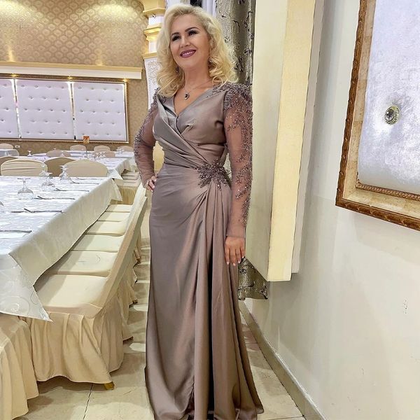 elegant beading v neck satin mother of the bride dresses long sleeve draped sheath formal evening gown, Black;red
elegant beading v neck satin mother of the bride dresses long sleeve draped sheath formal evening gown, Black;red