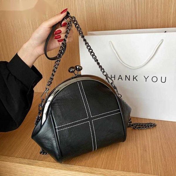 evening bags woman new shell coin purse phone chains pu leather personality all match crossbody shoulder fashion 230427
evening bags woman new shell coin purse phone chains pu leather personality all match crossbody shoulder fashion 230427