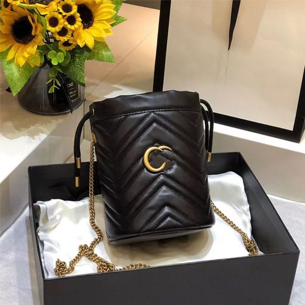 classic women's bag luxury shopping bucket bag underarm bag gift box crossbody bag fashion shopping bag hobo handbag luxury designer ha
classic women's bag luxury shopping bucket bag underarm bag gift box crossbody bag fashion shopping bag hobo handbag luxury designer ha