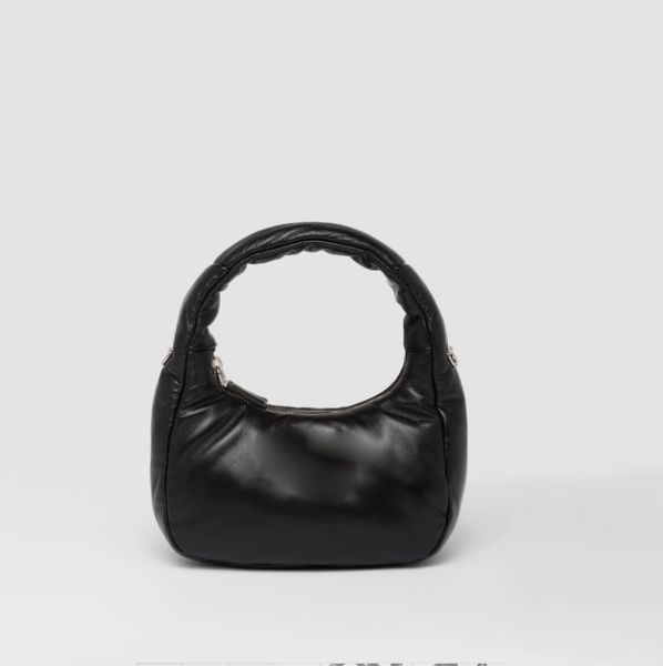 designer bag woman lambskin underarm mini bag fashionable and high appearance french style
designer bag woman lambskin underarm mini bag fashionable and high appearance french style