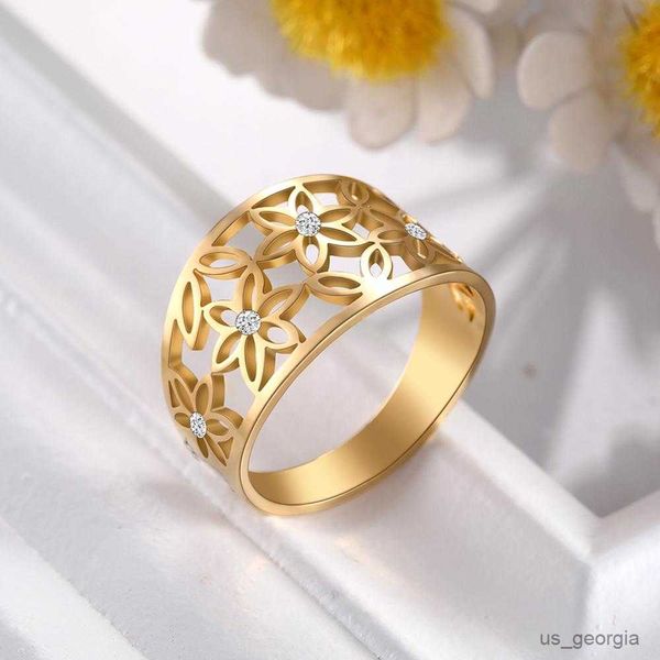 band rings skyrim elegant clear zircon flower of life finger rings women girl stainless steel golden casual ring gift for lover, Silver
band rings skyrim elegant clear zircon flower of life finger rings women girl stainless steel golden casual ring gift for lover, Silver