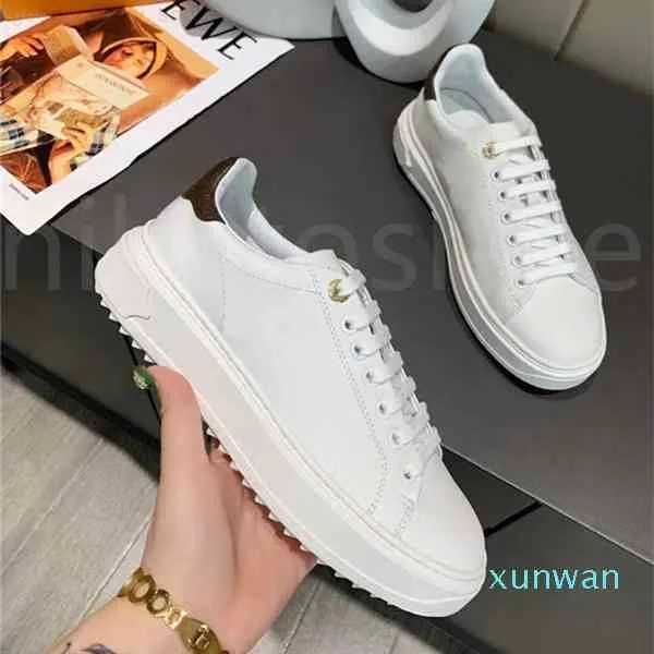 luxurys designer italy time out sneaker low casual shoes women treaded rubber outsole printed calf leather classic trainers, Black
luxurys designer italy time out sneaker low casual shoes women treaded rubber outsole printed calf leather classic trainers, Black