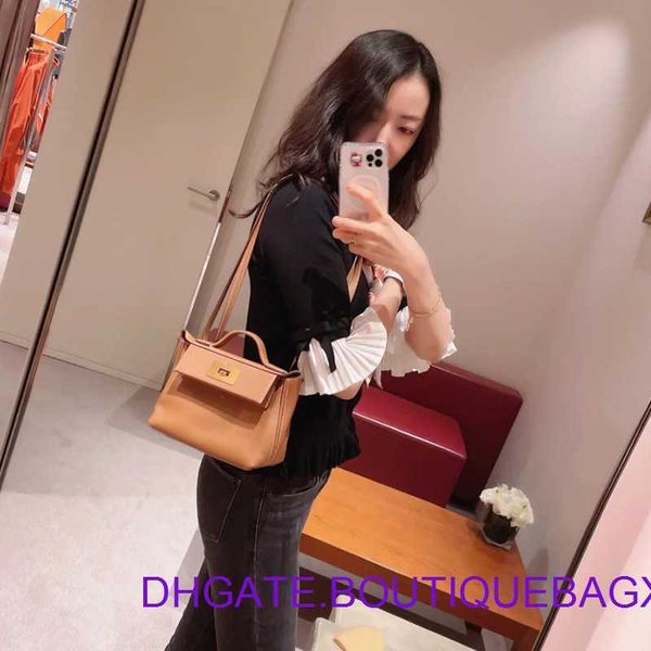 designer hremm 2424 kelys's bags for sale 2023 new dumpling 2424 bag mini cowhide wings cross shoulder hand double women's with re
designer hremm 2424 kelys's bags for sale 2023 new dumpling 2424 bag mini cowhide wings cross shoulder hand double women's with re