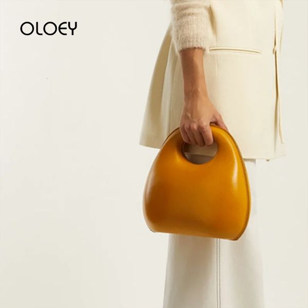 evening bags fashion shell type round flap bag retro circular women handbags design cross body bags for women clutch shoulder messenger bags
evening bags fashion shell type round flap bag retro circular women handbags design cross body bags for women clutch shoulder messenger bags