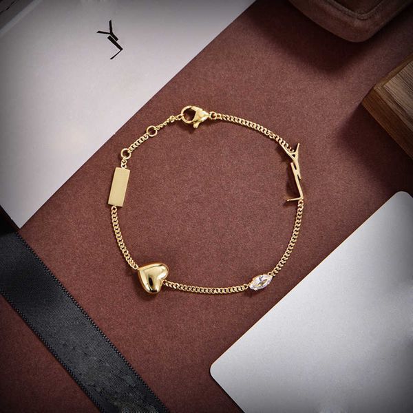 designer bracelets luxury bracelets designer for women gold plated with heart charm bracelets casual party boutique gift jewelry level nice, Golden;silver
designer bracelets luxury bracelets designer for women gold plated with heart charm bracelets casual party boutique gift jewelry level nice, Golden;silver