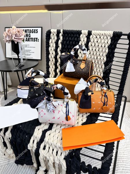 tz small pillow bag classic printed mini nano speedy tote bags fashion designer bags luxurys handle handbags women bags shoulder crossbody b
tz small pillow bag classic printed mini nano speedy tote bags fashion designer bags luxurys handle handbags women bags shoulder crossbody b