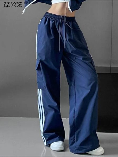 women's pants capris stripe patchwork women cargo pants american style fashion streetwear loose wide leg pants y2k female hip hop sweat, Black;white
women's pants capris stripe patchwork women cargo pants american style fashion streetwear loose wide leg pants y2k female hip hop sweat, Black;white
