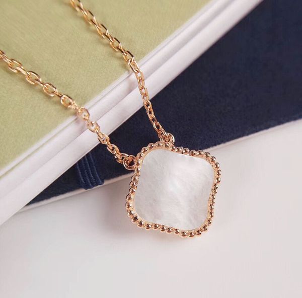 fashion designer classic four leaf grass necklace pendant girl valentine's day party gift, Silver
fashion designer classic four leaf grass necklace pendant girl valentine's day party gift, Silver