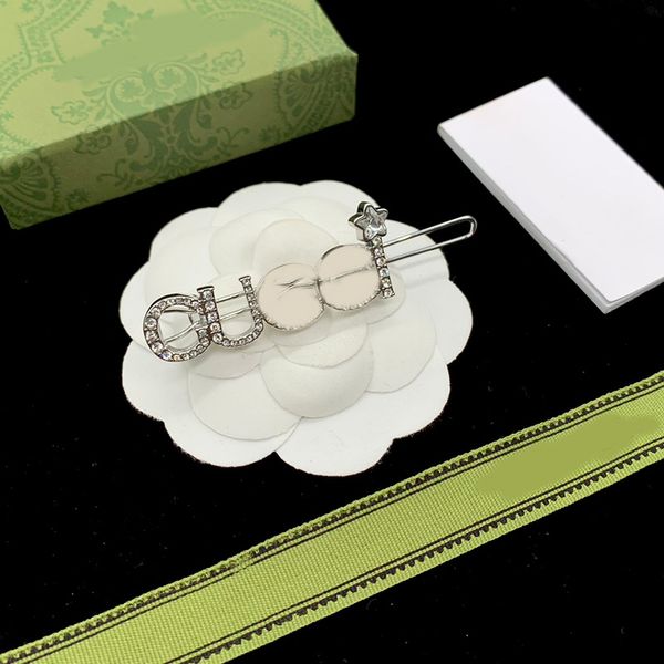 2023 luxury jewelry woman hair clip new hair clips classic g-letter hair pin fashion womens barrettes hairjewelry accessories birthday gifts, Golden;silver
2023 luxury jewelry woman hair clip new hair clips classic g-letter hair pin fashion womens barrettes hairjewelry accessories birthday gifts, Golden;silver
