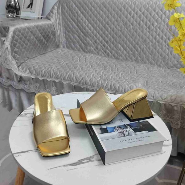 new fashion slippers designer luxury sandals womens slippers thick heel sandal ladies casual fashion sandal with box, Black
new fashion slippers designer luxury sandals womens slippers thick heel sandal ladies casual fashion sandal with box, Black