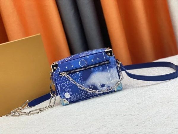 mt fashion bag mini soft trunk handbags m20557 pre-fall chain-link handle bag mens designer luxury clutch monograms bandana flower letter cr
mt fashion bag mini soft trunk handbags m20557 pre-fall chain-link handle bag mens designer luxury clutch monograms bandana flower letter cr