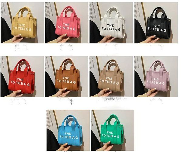evening bags marc pu mini tote bag womens and girls shoulder bags fashion three lines of letters print small square bags,20-10-17cm
evening bags marc pu mini tote bag womens and girls shoulder bags fashion three lines of letters print small square bags,20-10-17cm
