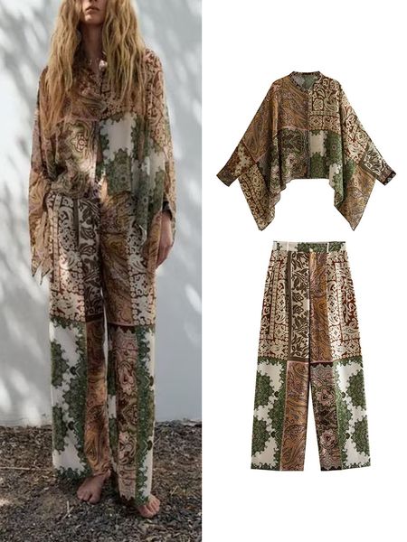 women's two piece pants 2023 sets patchwork cloak asymmetric hem print shirt with mid waist straight long female spring suit 230509, White
women's two piece pants 2023 sets patchwork cloak asymmetric hem print shirt with mid waist straight long female spring suit 230509, White