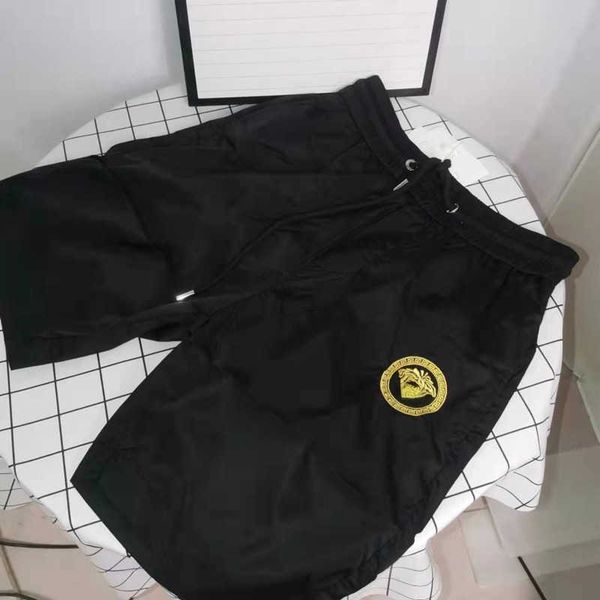 mens embroidered shorts medusa plus size beach pants man burb designer shorts fashion cropped pants loose casual nylon quick drying straight, White;black
mens embroidered shorts medusa plus size beach pants man burb designer shorts fashion cropped pants loose casual nylon quick drying straight, White;black