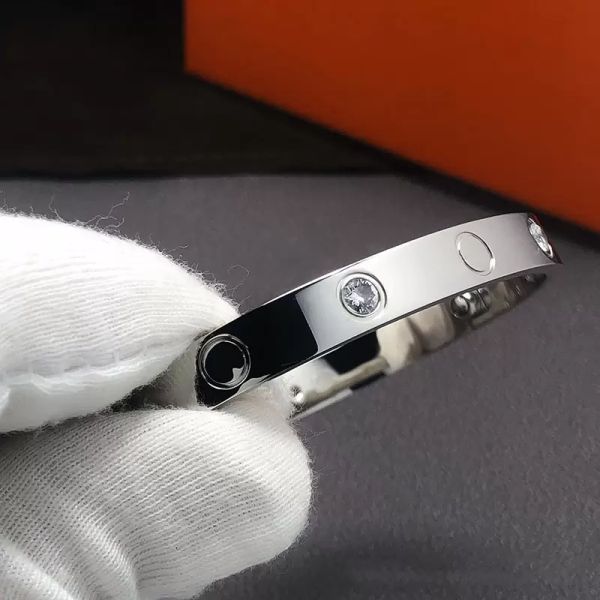 love bracelet design titanium steel 4cz bangle for women and men gold silver rose bracelets luxury fashion jewelry with velvet bag, Black
love bracelet design titanium steel 4cz bangle for women and men gold silver rose bracelets luxury fashion jewelry with velvet bag, Black
