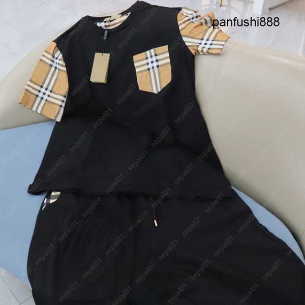 tshirt suit mens tracksuit plaid print tracksuits short sleeve pants 2 sets fashionable plus size women suit lwib, Gray
tshirt suit mens tracksuit plaid print tracksuits short sleeve pants 2 sets fashionable plus size women suit lwib, Gray