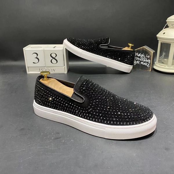 dress shoes 2023 casual men's fashion diamante korean style versatile slipon loafers trendy breathable board 230509, Black
dress shoes 2023 casual men's fashion diamante korean style versatile slipon loafers trendy breathable board 230509, Black